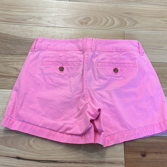Old Navy shorts - Picture 3 of 3